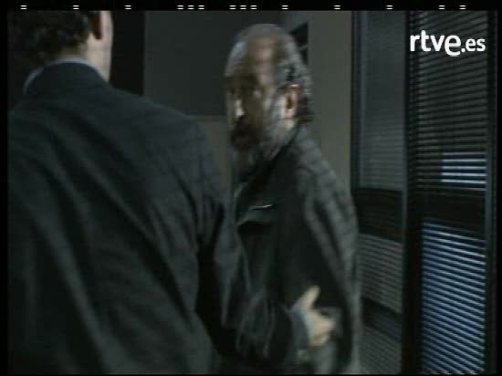 Guante blanco - Escenas eliminadas del cap&iacute;tulo 1: C&eacute;sar se niega a robar