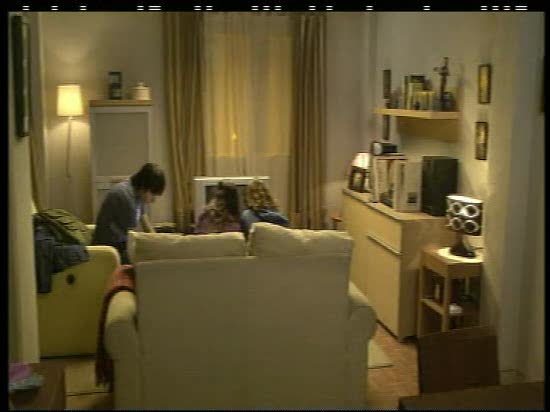 Guante blanco - Escenas eliminadas del cap&iacute;tulo 6: Valle conoce a las amigas de su hijo