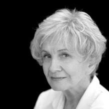 La escritora canadiense Alice Munro.