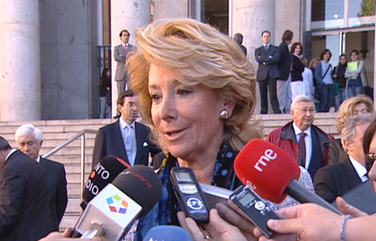 La batalla por el control de Caja Madrid mantiene las espadas en alto dentro del PP