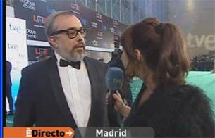 Ver v&iacute;deo  'Espa&ntilde;a Directo - El presidente de la Academia de Cine Espa&ntilde;ol, Alex de la Iglesia, llega a la gala'