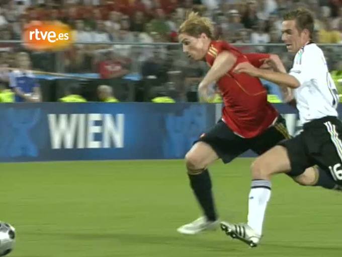 Ir al Video&nbsp;Espa&ntilde;a gana la Eurocopa 2008 con gol de Torres