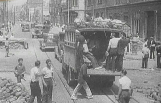 Informe semanal - La Guerra Civil, hace 70 a&ntilde;os. Espa&ntilde;a rota