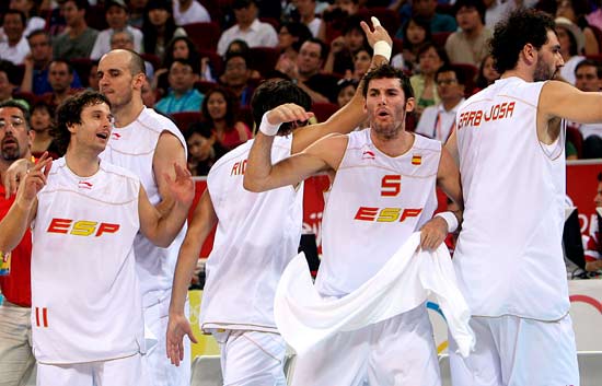 Espa&ntilde;a roza el oro en la final de baloncesto