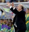 Del Bosque, desde el banquillo, no ve&iacute;a nada claro el partido y dio la oportunidad a G&uuml;iza.
