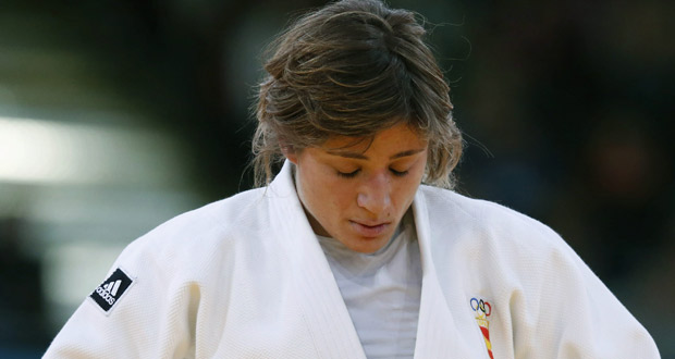 La judoca espa&ntilde;ola Concepci&oacute;n Bellor&iacute;n muestra su decepci&oacute;n tras quedar eliminada.