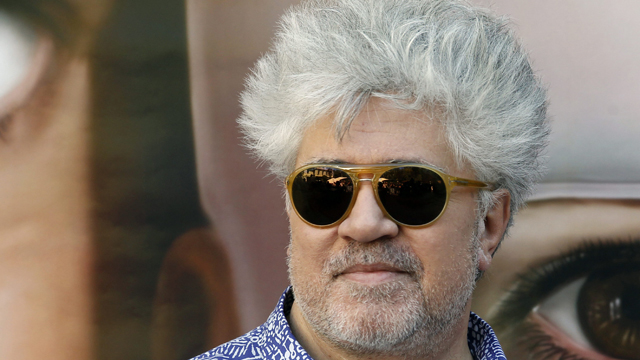 Almod&oacute;var echa la vista atr&aacute;s