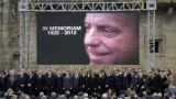 Ir al Video&nbsp;Especial informativo - Funeral en memoria de Fraga - 21/01/12
