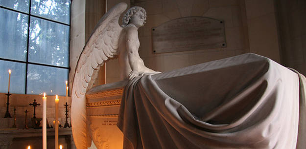 Espectacular Ángela del panteón de los marqueses de la Gándara del escultor italiano Monteverde