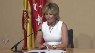 Ver v&iacute;deo  'Esperanza Aguirre deja el cargo por sorpresa'