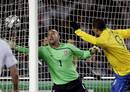 El sevillista Luis Fabiano ha sido autor tambi&eacute;n del segundo de Brasil.