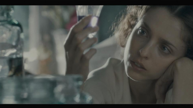 Maribel Verd&uacute; presenta "De tu ventana a la m&iacute;a", estreno de la directora novel Paula Ortiz