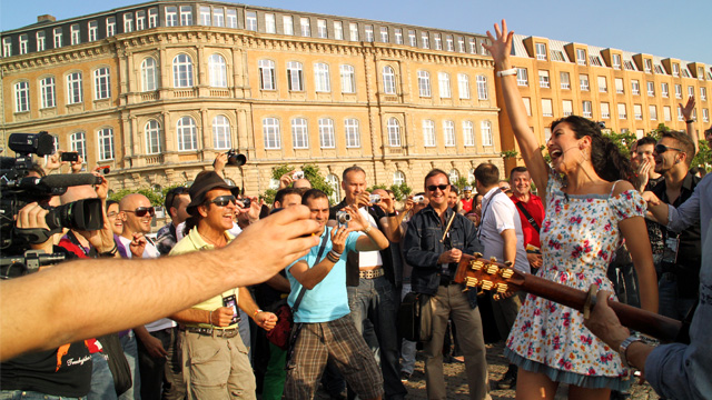 Eurovisi&oacute;n 2011 - Encuentro de Luc&iacute;a P&eacute;rez con los eurofans espa&ntilde;oles en D&uuml;sseldorf