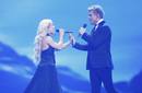 Greta Salome y Jonsi, representantes de Iceland, interpretan 