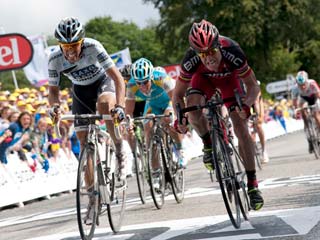 Ver v&iacute;deo  'Evans le gana la etapa a Contador'