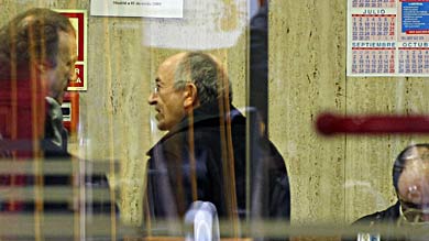 El exgobernador Fern&aacute;ndez Ord&oacute;&ntilde;ez: "El Banco de Espa&ntilde;a no confiaba en Rodrigo Rato"