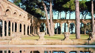 Ver v&iacute;deo  'Expertos estudian la autenticidad del claustro rom&aacute;nico hallado en Palam&oacute;s'