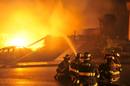 UNA EXPLOSI&Oacute;N CAUSA UN GRAN INCENDIO CERCA DEL AEROPUERTO DE SAN FRANCISCO