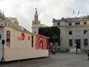 La exposici&oacute;n del 75&ordm;aniversario en la Plaza Mayor de Sevilla