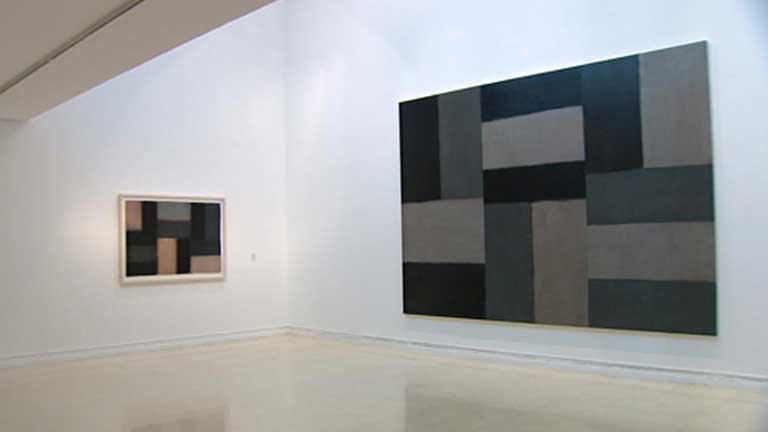 Sean Scully muestra a la antigua Grecia con sus cuadros de gran formato 