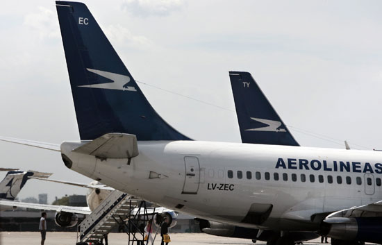 El Senado argentino aprueba la ley que permite la expropiaci&oacute;n de Aerol&iacute;neas Argentinas