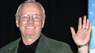 Ver v&iacute;deo  'Fallece el astronauta Neil Armstrong, primer hombre que pis&oacute; la Luna'