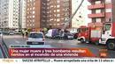 Ir al Video&nbsp;Fallece una mujer y tres bomberos resultan heridos en un incendio en Vigo