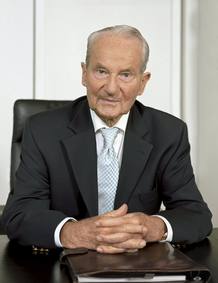 FALLECI&Oacute; REINHARD MOHN, PATRIARCA DEL IMPERIO BERTELSMANN