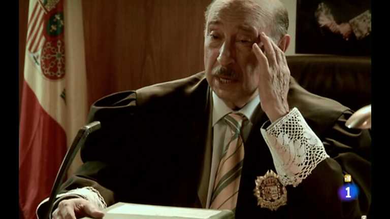 Al filo de la ley - Fantasmas del pasado