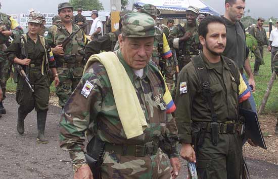 Informe semanal - FARC-ETA, v&iacute;nculos de sangre
