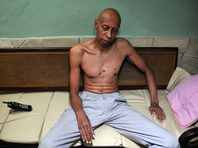 El disidente cubano Guillermo Fari&ntilde;as abandona la huelga de hambre