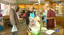 Ir al Video&nbsp;Las farmacias catalanas mantienen la huelga por los impagos de julio y agosto