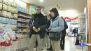 Ir al Video&nbsp;Farmacias espa&ntilde;olas comienzan la campa&ntilde;a "Dona un medicamento a quien lo necesita"
