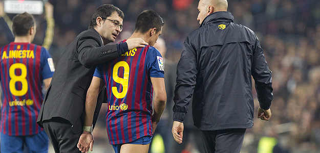 Alexis Sánchez se retira lesionado Alexis Sánchez se retira lesionado