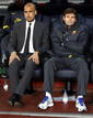 El entrenador del FC Barcelona, Pep Guardiola (i), junto a su ayudante, Tito Vilanova, que ser&aacute; su sustituto