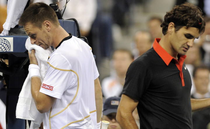 Federer derrot&oacute; una vez m&aacute;s al sueco Robin Soderling, que, no obstante, plant&oacute; cara al suizo.