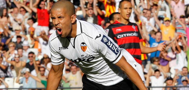 Feghouli celebra el primer gol del Valencia.
