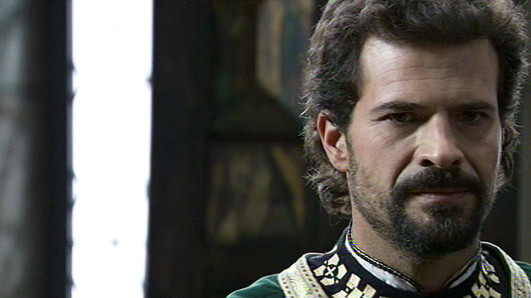 Isabel - Fernando se enfada con Isabel