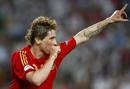 Fernando Torres celebra el gol que marc&oacute; en el minuto 32 a Alemania.