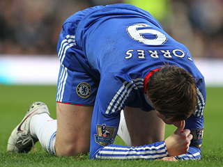 Fernando Torres no pudo debutar con victoria
