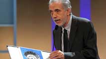 Ir al Video&nbsp;Fernando Trueba gana el premio de mejor director por la pel&iacute;cula 'El artista y la modelo'