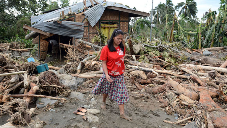 Filipinas sigue esperando ayuda tres meses despu&eacute;s del paso de 'Bopha'