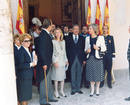 El mexicano Carlos Fuentes acompa&ntilde;ado por los Reyes durante una de sus visitas a Espa&ntilde;a