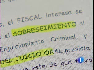 Ver v&iacute;deo  'El Fiscal del Supremo cree que no hay motivos para juzgar a Garz&oacute;n por investigar el Franquismo'