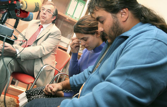 La Fiscal�a se querella contra los padres del ni�o obeso de Ourense