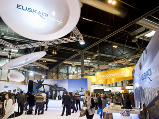 Ver v&iacute;deo  'Fitur sorprende con nuevas alternativas tur&iacute;sticas'
