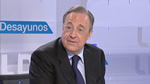 Ir al Video&nbsp;Florentino P&eacute;rez no quiere prisas para buscar nuevo entrenador