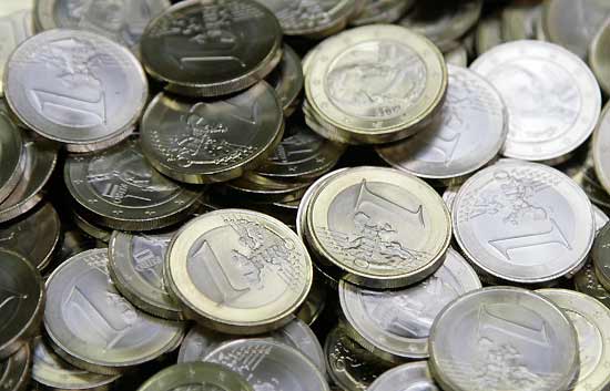 El FMI oscurece sus previsiones para Espa&ntilde;a y el mundo