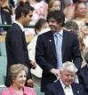 El golfista Rory McIlroy, espectador de la final un asiento por detr&aacute;s del ex primer ministro brit&aacute;nico John Major