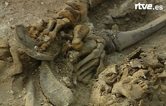 Informe semanal - Las fosas de la memoria
